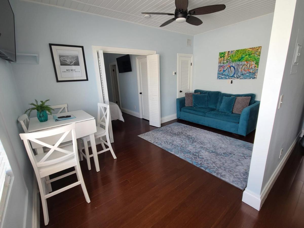 Duval Street Suite W Parking And Pool Key West Exterior photo