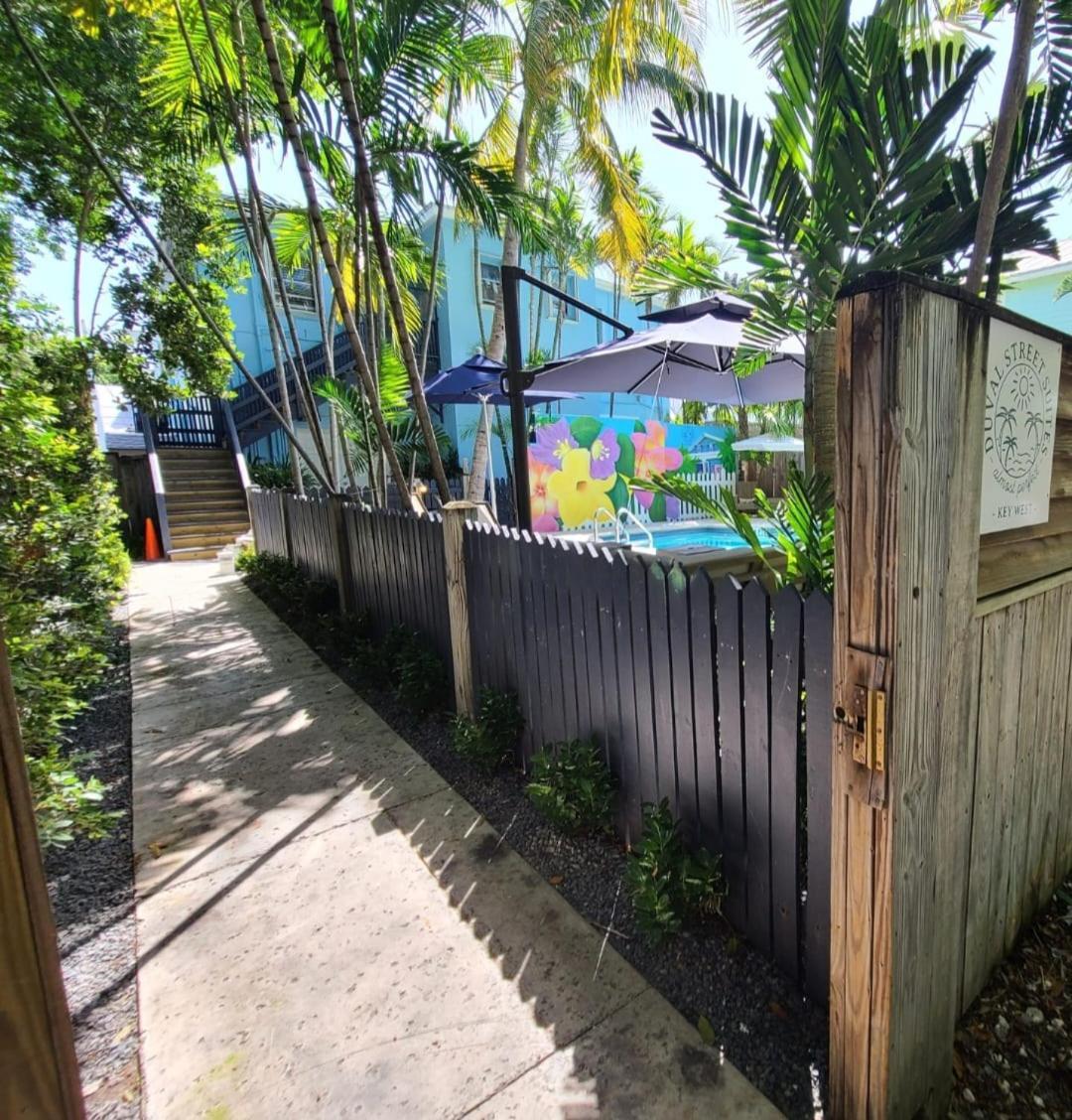 Duval Street Suite W Parking And Pool Key West Exterior photo
